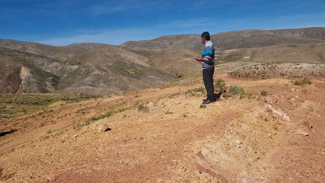 Zuerst kamen wir nach Palcoyo, dann nach Irupampa und schließlich nach Kayanquera Alta. Eine Schöne Bergtour auf 4000 Meter Höhe.