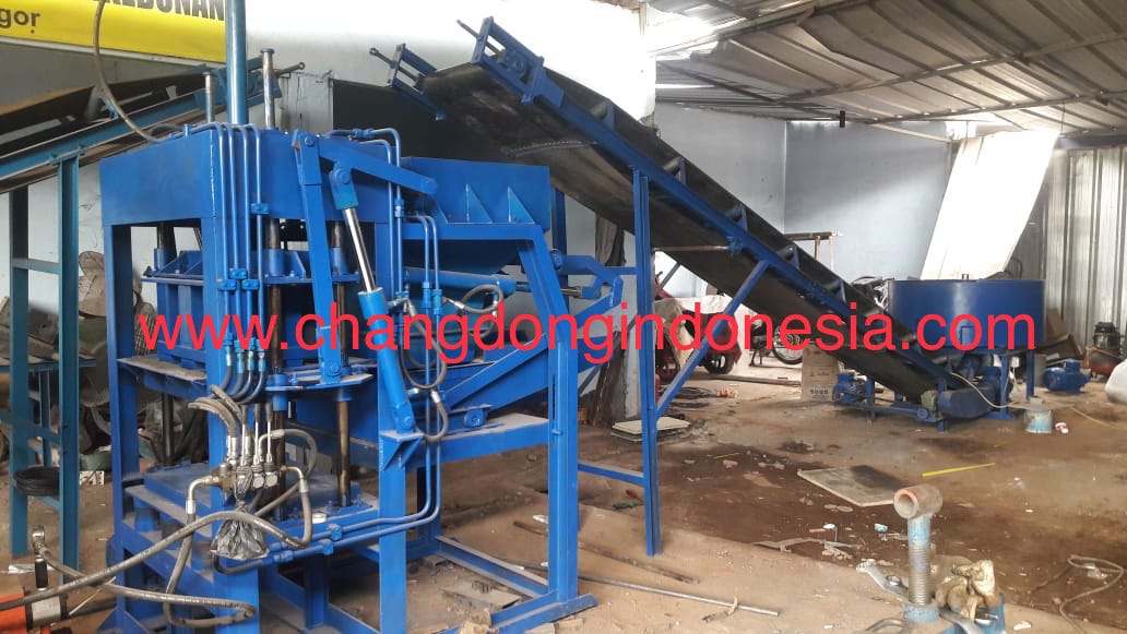 Mesin Paving Block Plastik