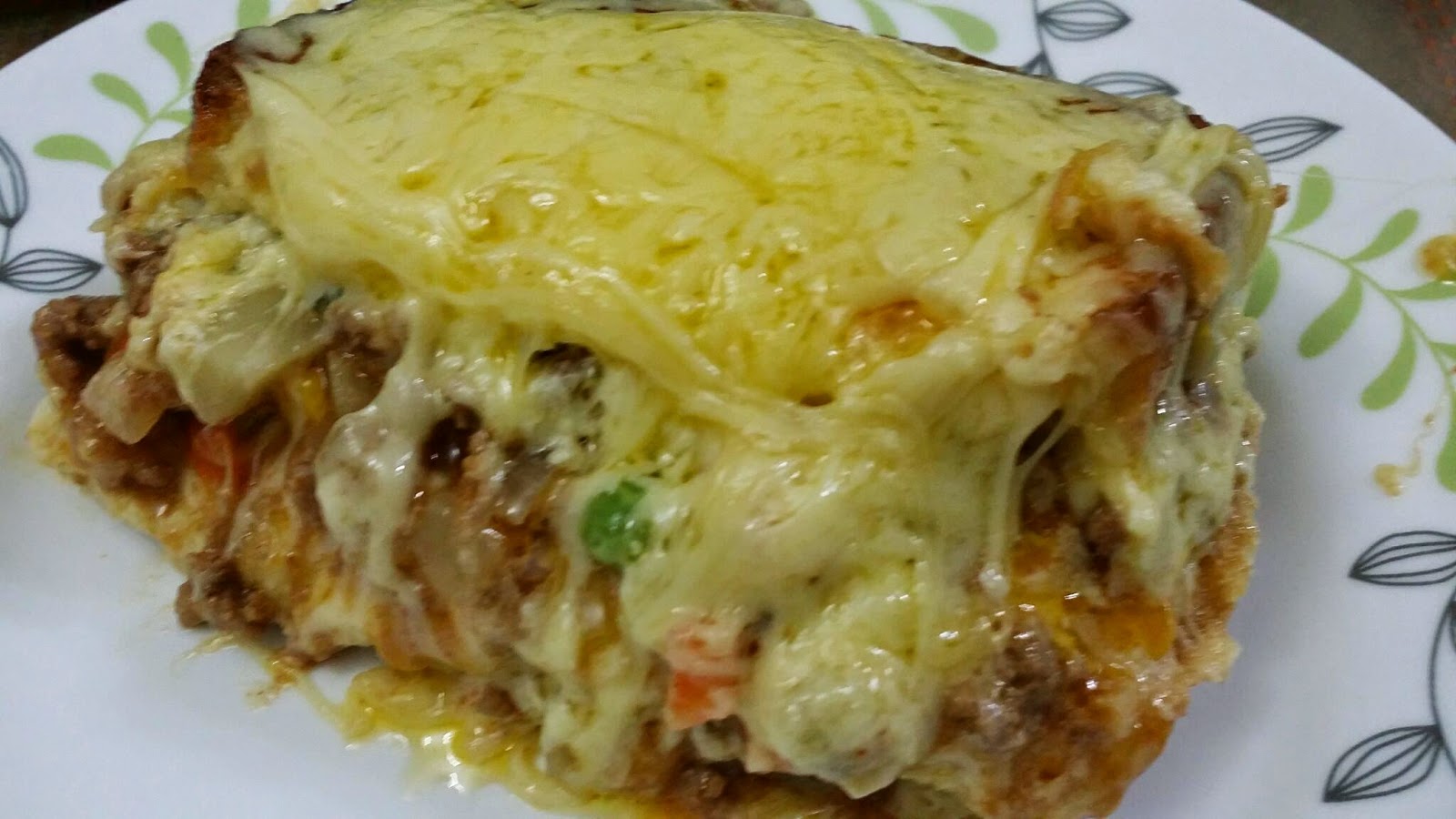 ZULFAZA LOVES COOKING: Roti Lapis Berdaging / lasagna roti