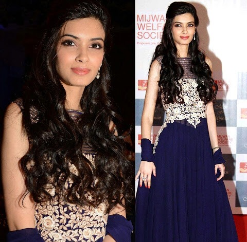 Diana Penty in Navy Blue Anarkali Dress at Men of Mijwan Fashion Show