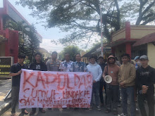 Forum Komunikasi Mahasiswa Sumatera Utara Geruduk Polda Sumut