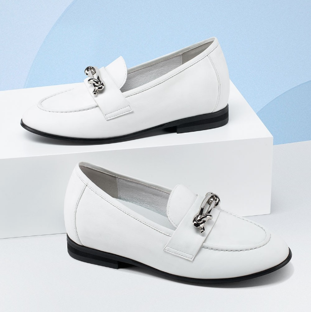 Living with the New Normal: 8 Chamaripa Elevator Shoes to Help You Get Geared Up for the Outside World | by The Graceful Mist (www.TheGracefulMist.com) | CMR Chamaripa Raised Heels Loafers for Women