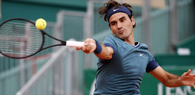 Kỹ thuật đánh tennis thuận tay của Federer