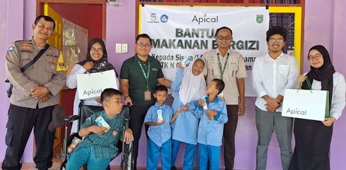 Peringati Hari Gizi Nasional, Apical Dumai Adakan Kegiatan Pemberian Makanan Bergizi untuk Pelajar di SLB Wati Purnama