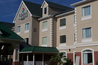 http://visitalbanyga.com/stay/accommodations/country_inn_suites