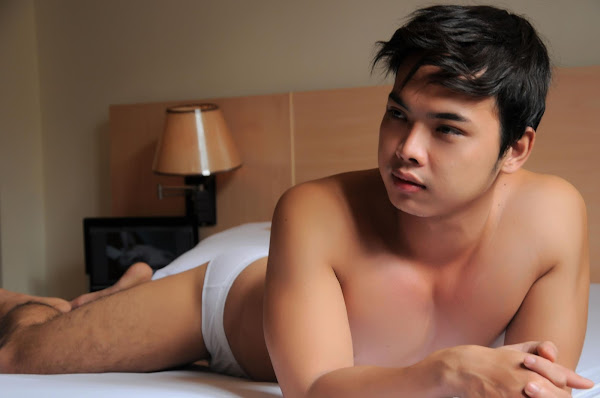 photo sexy hot boy nude asia vietnam