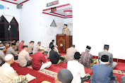 Kapolres Soppeng Sampaikan Tausyah Agama Serta Pesan Kamtibmas di Masjid At Taqwa