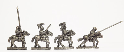 ER18 - Men-at-arms, mounted: