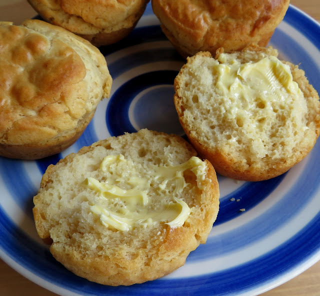 Small Batch No Yeast Dinner Rolls