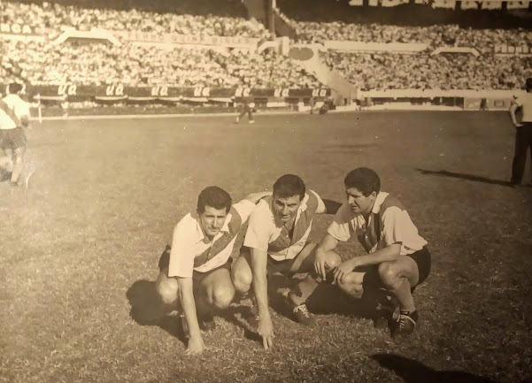 Medio campo de River Plate años 1957 y 1958: Óscar Mantegari, Néstor Rossi y Juan Eulogio Urriolabeitia