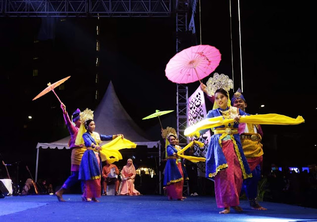 Joget Lambak Ditampilakan pada Penutupan Kenduri Seni Melayu ke 23