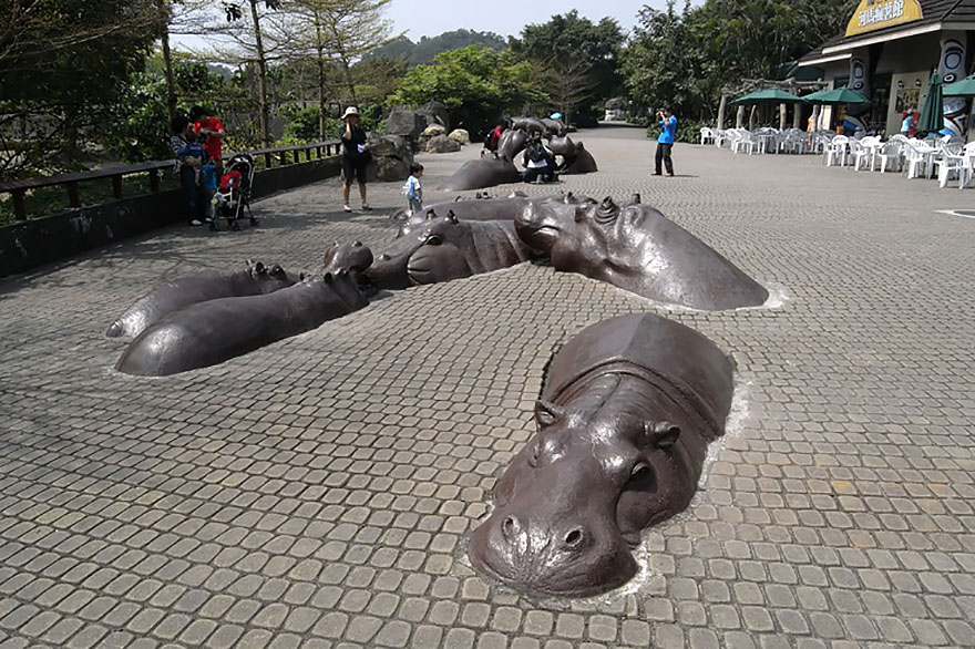 25 Of The Most Creative Sculptures And Statues From Around The World