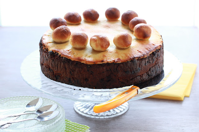 Cake anglais , Pâques ,pâte d'amandes