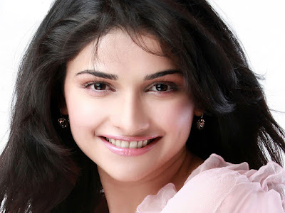 PRACHI DESAI HD WALLPAPER FREE DOWNLOAD 36