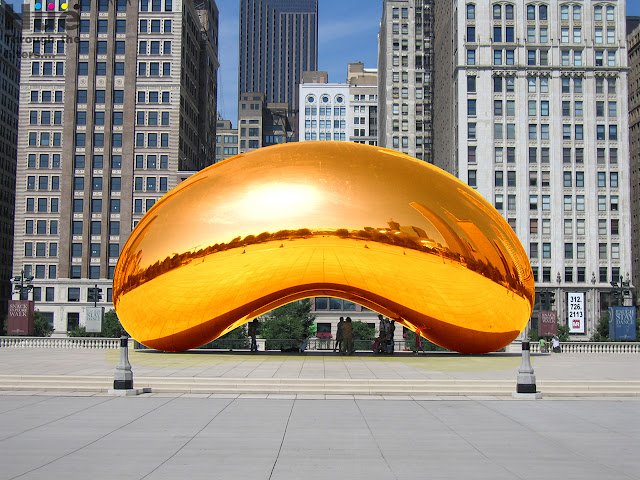 Cloud Gate, Chicago in Gold