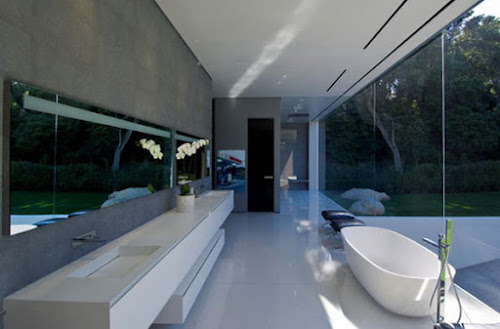 Glamorous Glass Pavilion Residence in California