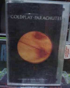 Kaset Coldplay - Parachutes