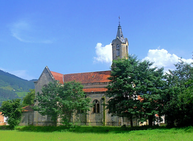 Iglesia de San Juan Bautista en Ontaneda
