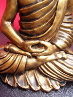 buddha amitaba statua scultura Progetto vajra perle nel tempo art gallery meditazione zen