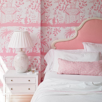 Site Blogspot  Decorating  Wall Paper on Love This Oriental Wallpaper   Nice Cottage Look