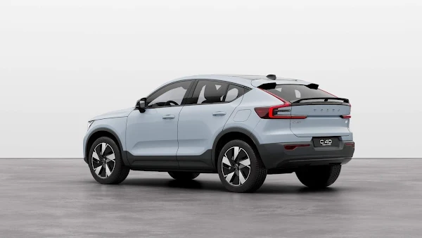 Volvo XC40 e C40 têm aumento de autonomia elétrica