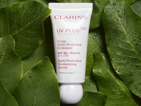 Clarins-uv-plus-5P-spf50-