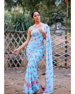 Anchor Anasuya Bharadwaj Pink Blue Saree HD Photos