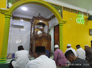 Jumatan di Masjid Al-Hidayah Patam Lestari Batam