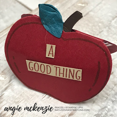 By Angie McKenzie for Stampin' Dreams Blog Hop; Click READ or VISIT to go to my blog for details! Featuring the Apple Builder Punch, Harvest Hellos and Country Home Stamp Sets by Stampin' Up!; #pumpkinpatch  #apples #countryhomestampset #harvesthellosbundle #naturesinkspirations #makingotherssmileonecreationatatime #cardtechniques #stampinup  #3dprojects