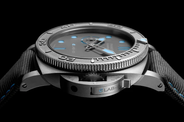 Panerai Submersible eLAB-ID PAM01225