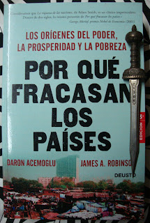 Portada del libro Por qué fracasan los países, de Daron Acemoglu y James A. Robinson