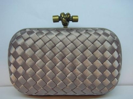 knot-clutch-bottega-veneta