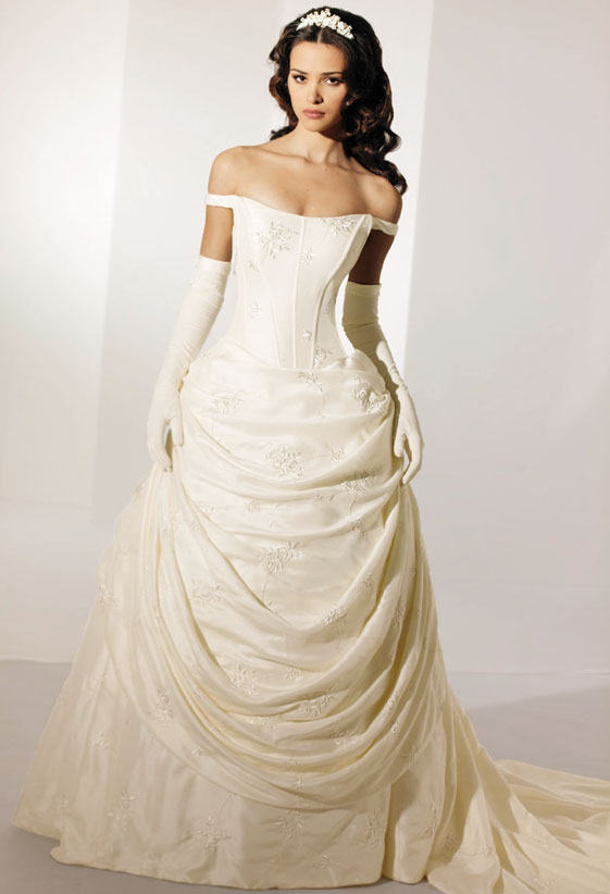 wedding gowns 2012