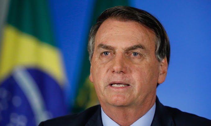 Bolsonaro recria Ministério das Comunicações e presenteia Centrão