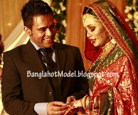 Singer Balam With His Wife Sadia Wedding Picture Bangladeshi Hot Model And 