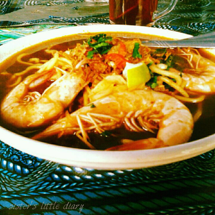 Sister's Little Diary: Pulau Aman Day Trip: Misi Mee Udang