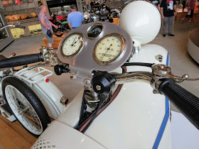 The Majestic Motorcycle Dash
