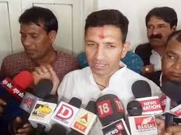 मंत्री पटवारी ने ट्रम्प के दौरे को लेकर पीएम मोदी पर तंज किया के लिए इमेज नतीजे