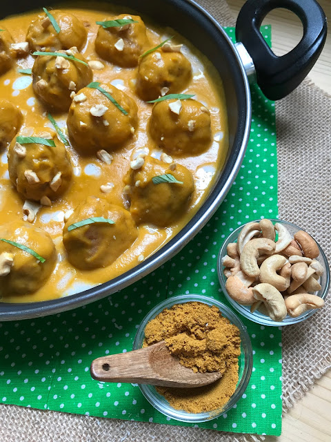 ALBÓNDIGAS EN SALSA DE CURRY RECETA