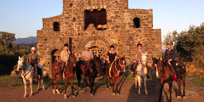 http://www.sicilyonhorseback.com