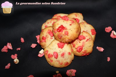 cookies-pralines-roses-sans-chocolat-blanc