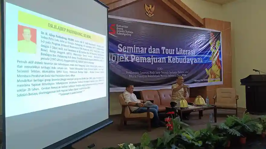 Seminar dan Tour Literasi OPK, Ajiep Padindang: Pentingnya Regulasi Pemajuan Kebudayaan di Daerah, Anggota DPR/MPR RI Jadi Pembicara pada Seminar dan Tour Literasi OPK di Fort Rotterdam, Ajiep Padindang, Idwar Anwar, pustakawan menulis, Fort Rotterdam DR. Ajiep Padindang, SE, MM