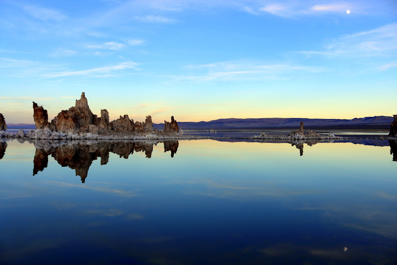 Mono Lake Tufa Towers California Weekend Getaways Ideas