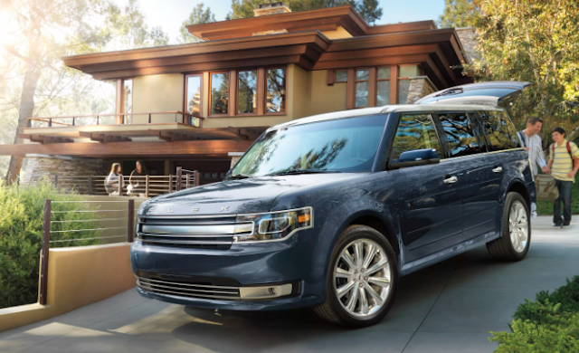 The 2015 Ford Flex is boxy and bold