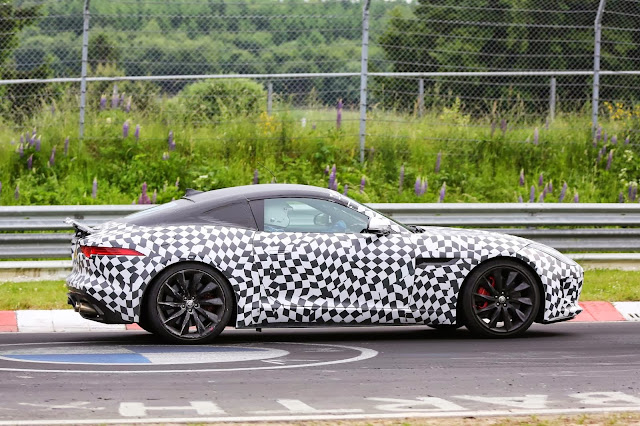 Jaguar F-Type Coupe spy shot