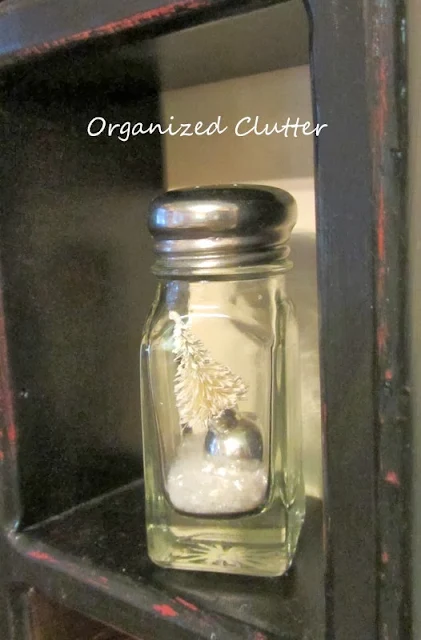 Anthropologie Inspired Shaker Ornaments www.organizedclutterqueen.blogspot.com