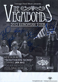 autografos del grupo the vegabonds