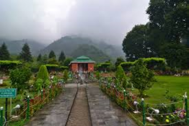 The Beauty Of Kashmir In My College Days Well Before The Mass Exodus.