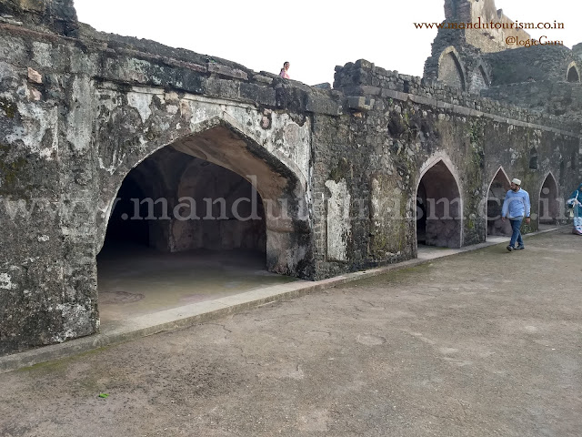 Information about Jal Mahal Mandu