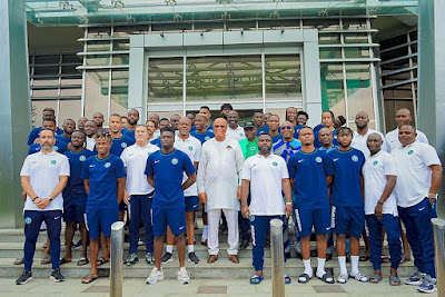 2023 AFCON Qualifiers: Governor Umo Eno Visits Super Eagles, Assures Maximum Security and Support